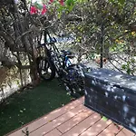Apartamento Con Patio Y Salida A La Piscina.